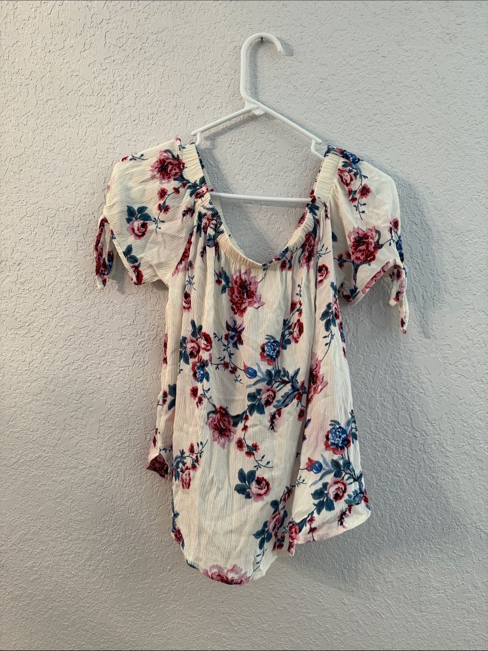 Peppermint Cream Floral Peasant Blouse with Pink & Blue Roses